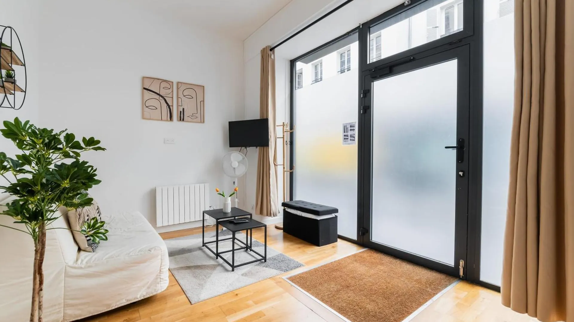 Apartment Bel Appartement Cosy Situe Pres Des Halles - 4P Paris